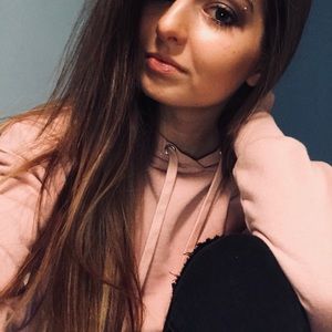 Meet your Posher, Marissa